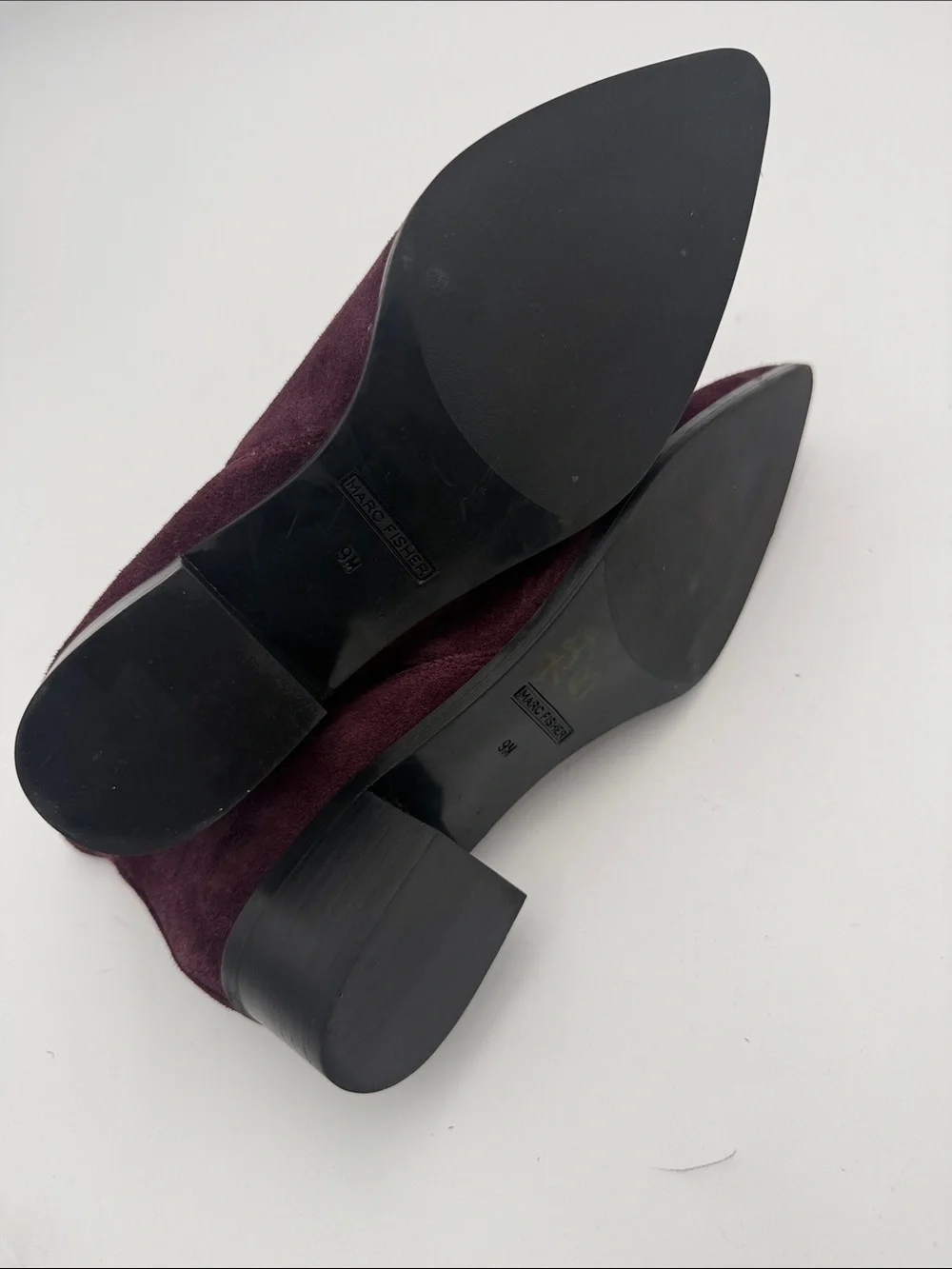 Marc Fisher Burgundy Suede Pointed Chelsea Booties women 9M pull on casual retro